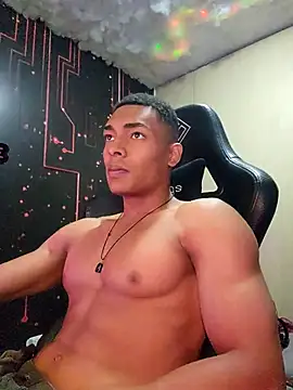 Snapshot of Jhonyblack_1 chatting on November 28, 2025, 5:26 pm Jhonyblack 1 online show from November 28, 2025, 5:26 pm