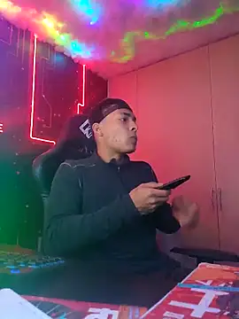 Snapshot of Jhonyblack_1 chatting on December 1, 2025, 9:20 pm Jhonyblack 1 online show from December 1, 2025, 9:20 pm