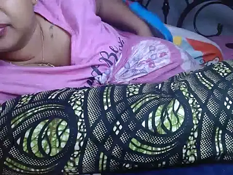 Snapshot of TASHa009 chatting on January 8, 2025, 7:34 pm TASHa009 online show from January 8, 2025, 7:34 pm