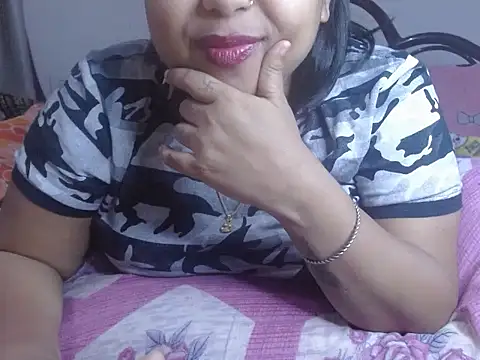 Snapshot of TASHa009 chatting on January 24, 2025, 4:06 pm TASHa009 online show from January 24, 2025, 4:06 pm