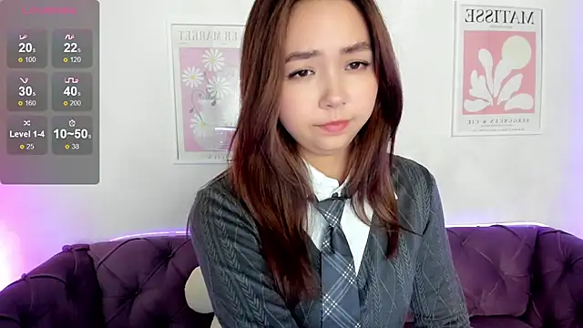 Snapshot of Fluffy_Rose chatting on February 10, 2025, 5:25 am Fluffy Rose online show from February 10, 2025, 5:25 am