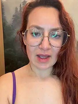 ladoucedu34 online show from February 25, 2026, 10:52 pm