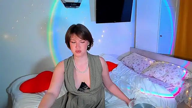 mirrorofsoul online show from October 1, 2025, 6:03 pm