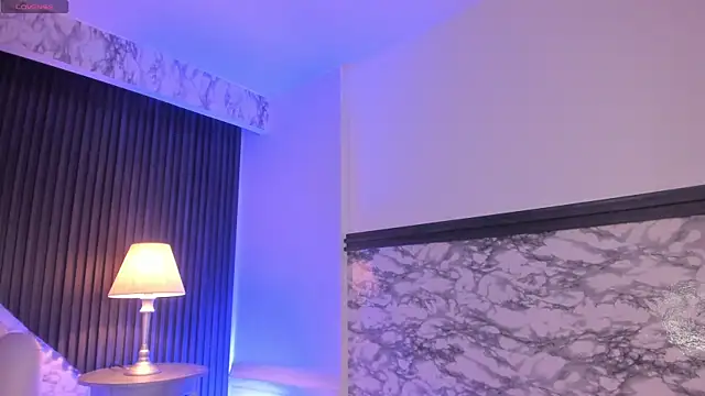 MeganDraco  online show from September 30, 2025, 12:21 pm