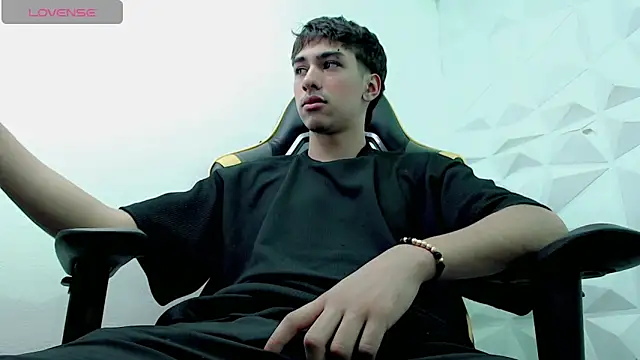 Jake tripp online show from December 17, 2024, 3:28 am