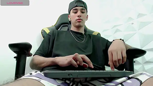 Jake tripp online show from December 20, 2024, 9:32 am