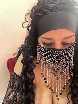 mari layali online show from October 30, 2025, 11:11 am