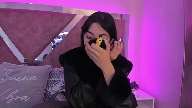 Susa1userma  online show from January 8, 2026, 11:23 am