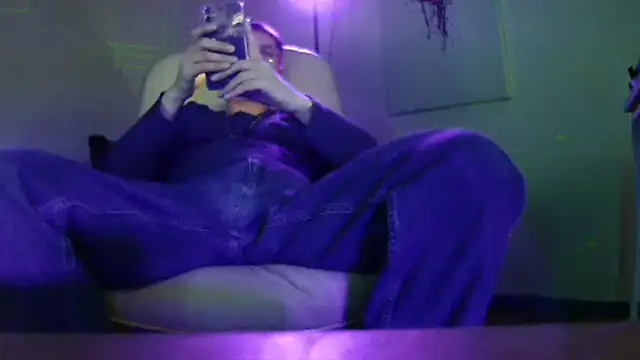 Minm666 online show from March 13, 2025, 8:32 pm