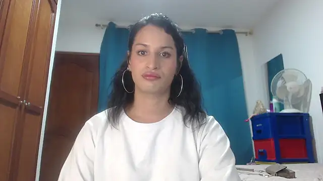 jennifer ts online show from March 12, 2025, 10:39 pm