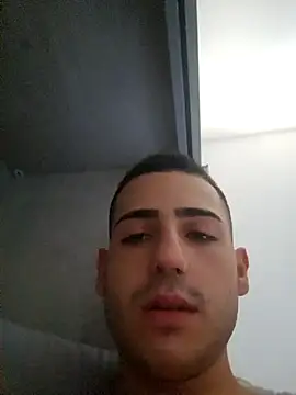 Snapshot of Nicolas3091 chatting on July 17, 2026, 7:15 am Nicolas3091 online show from July 17, 2026, 7:15 am
