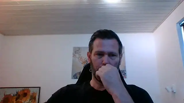 Snapshot of Gotta1 chatting on June 21, 2026, 5:43 am Gotta1 online show from June 21, 2026, 5:43 am