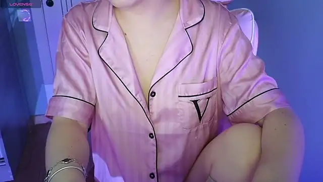 malady  online show from November 25, 2025, 5:13 pm