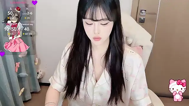 Mini-X online show from April 8, 2026, 1:11 pm