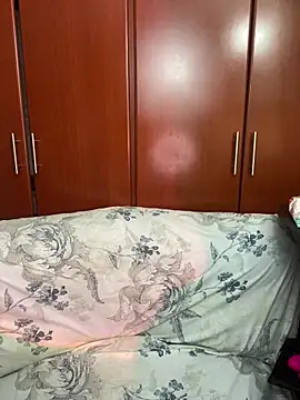 KittieCatty online show from September 25, 2025, 2:04 am