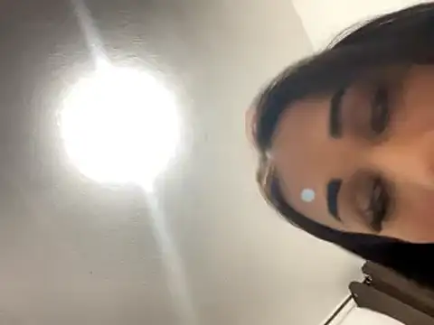 Snapshot of morenaindiaofc chatting on March 20, 2025, 12:40 am morenaindiaofc online show from March 20, 2025, 12:40 am