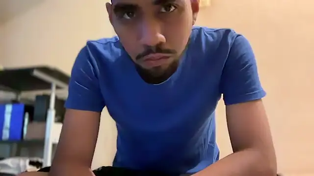 EnriquePersian197 online show from January 15, 2025, 7:55 pm