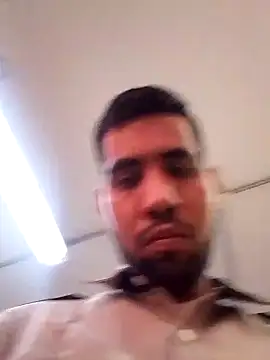 EnriquePersian197 online show from February 17, 2025, 2:04 pm