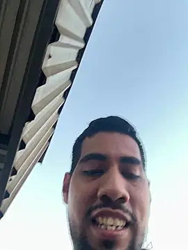 EnriquePersian197 online show from February 27, 2025, 1:17 pm