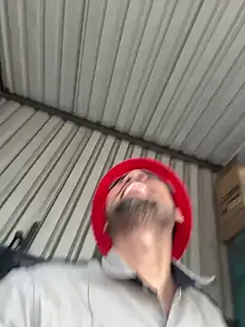 EnriquePersian197 online show from March 6, 2025, 3:35 pm