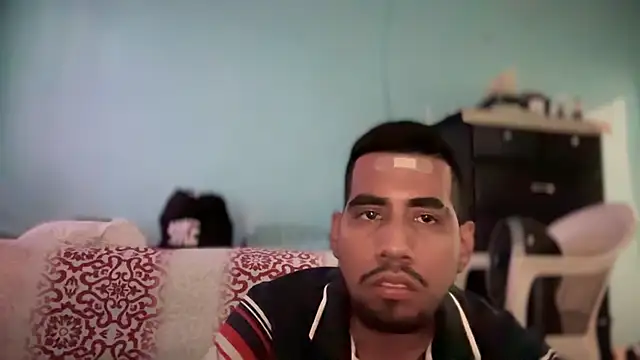 EnriquePersian197 online show from March 7, 2025, 7:05 pm