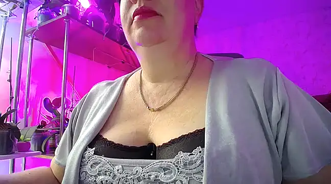 Snapshot of _Sweet_Woman chatting on February 4, 2025, 3:54 am Sweet Woman online show from February 4, 2025, 3:54 am