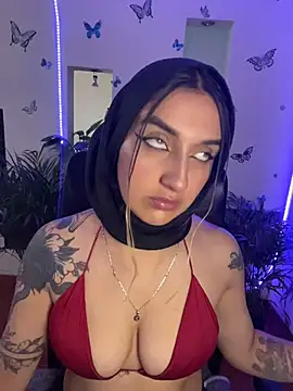 Snapshot of Lia-mitch chatting on July 2, 2026, 6:58 pm Lia-mitch online show from July 2, 2026, 6:58 pm