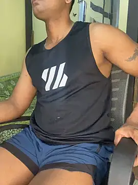 Snapshot of loveboyrp chatting on November 3, 2025, 3:19 am loveboyrp online show from November 3, 2025, 3:19 am