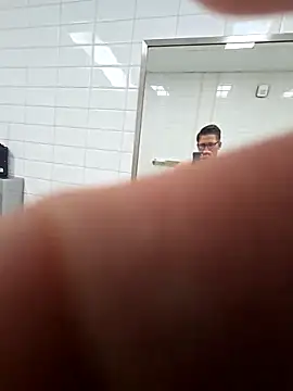 mneuertxh online show from March 2, 2026, 6:37 pm