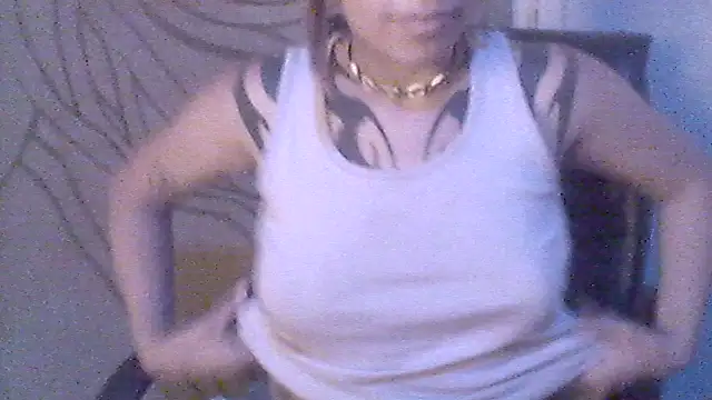 Snapshot of isa_ar chatting on December 16, 2025, 7:08 pm isa ar online show from December 16, 2025, 7:08 pm