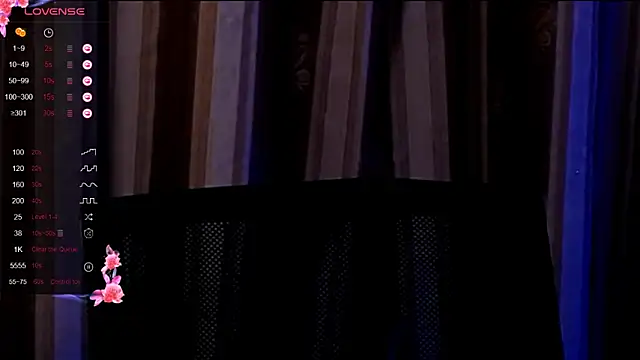 Laura Bess online show from December 3, 2025, 8:29 pm