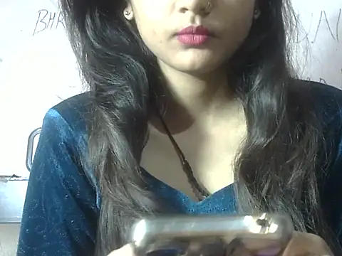 Aayesha online show from February 1, 2026, 4:55 am