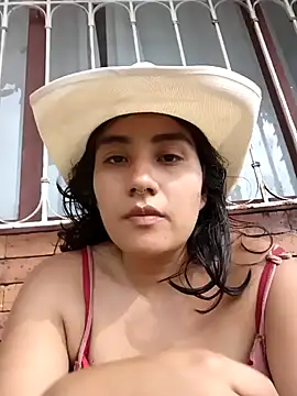 Hellen Alex online show from December 13, 2024, 8:15 pm