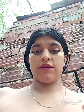 Snapshot of naughty-girl01 chatting on January 5, 2025, 2:19 pm naughty-girl01 online show from January 5, 2025, 2:19 pm