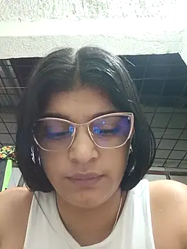 Snapshot of naughty-girl01 chatting on February 13, 2025, 10:23 am naughty-girl01 online show from February 13, 2025, 10:23 am