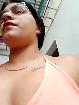 Snapshot of naughty-girl01 chatting on March 10, 2025, 1:32 pm naughty-girl01 online show from March 10, 2025, 1:32 pm