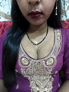 Snapshot of Sharmila-Singh chatting on February 17, 2026, 6:03 pm Sharmila-Singh online show from February 17, 2026, 6:03 pm