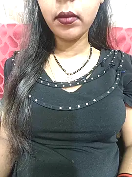 Snapshot of Sharmila-Singh chatting on April 8, 2026, 5:40 am Sharmila-Singh online show from April 8, 2026, 5:40 am