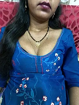 Snapshot of Sharmila-Singh chatting on April 18, 2026, 8:09 pm Sharmila-Singh online show from April 18, 2026, 8:09 pm