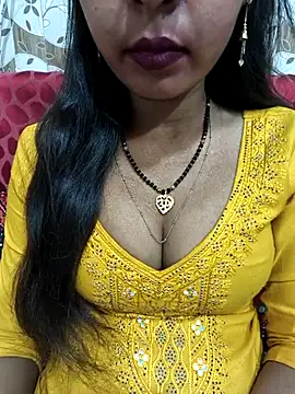 Snapshot of Sharmila-Singh chatting on April 19, 2026, 6:10 pm Sharmila-Singh online show from April 19, 2026, 6:10 pm