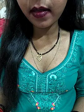 Snapshot of Sharmila-Singh chatting on April 30, 2026, 9:08 pm Sharmila-Singh online show from April 30, 2026, 9:08 pm