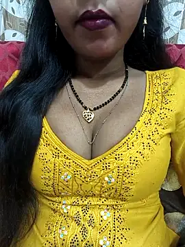 Snapshot of Sharmila-Singh chatting on May 2, 2026, 9:36 am Sharmila-Singh online show from May 2, 2026, 9:36 am