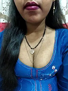 Snapshot of Sharmila-Singh chatting on May 4, 2026, 5:36 am Sharmila-Singh online show from May 4, 2026, 5:36 am