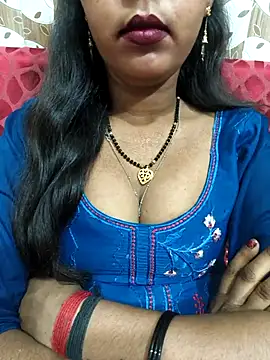 Snapshot of Sharmila-Singh chatting on May 5, 2026, 5:48 am Sharmila-Singh online show from May 5, 2026, 5:48 am