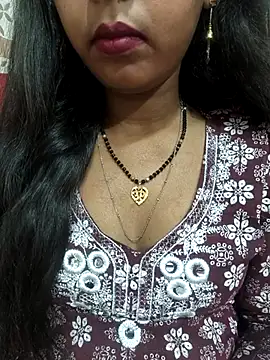Snapshot of Sharmila-Singh chatting on May 8, 2026, 9:14 am Sharmila-Singh online show from May 8, 2026, 9:14 am