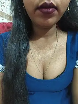 Snapshot of Sharmila-Singh chatting on May 18, 2026, 6:14 pm Sharmila-Singh online show from May 18, 2026, 6:14 pm