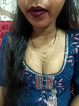 Snapshot of Sharmila-Singh chatting on May 29, 2026, 6:44 am Sharmila-Singh online show from May 29, 2026, 6:44 am