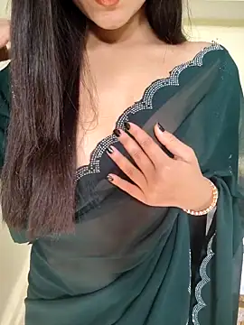 Snapshot of Meenakshi_ chatting on February 28, 2026, 3:18 am Meenakshi online show from February 28, 2026, 3:18 am