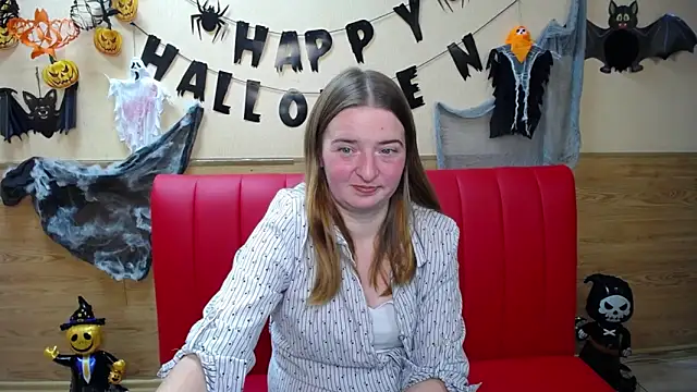 FreyaDak online show from November 3, 2025, 6:20 pm