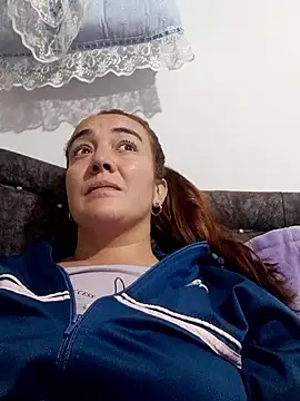 skayhot  online show from January 14, 2026, 8:25 pm